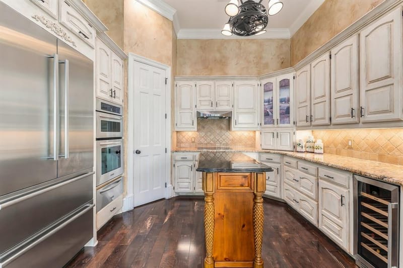 2711 Meadowview Drive, Colleyville TX 76034 - Photo 8