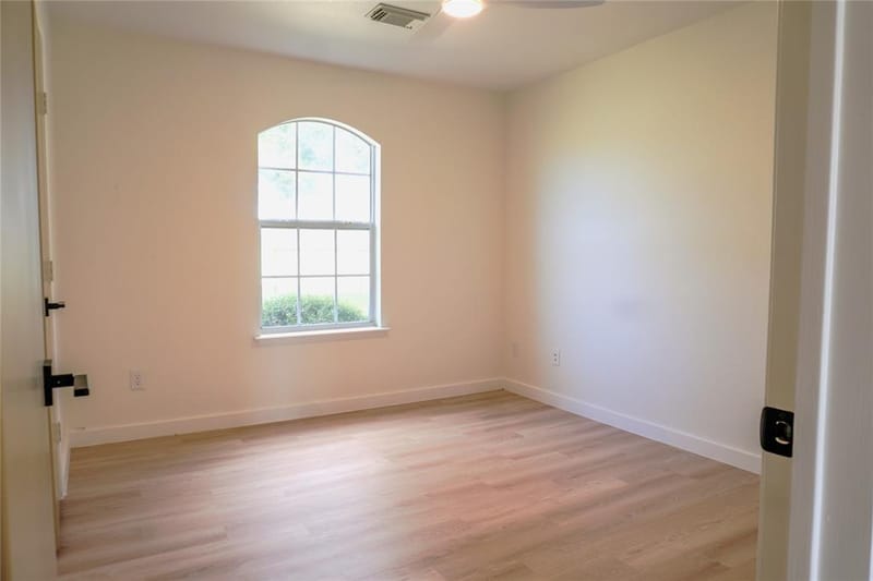 10720 Expedition Drive, Godley TX 76044 - Photo 22