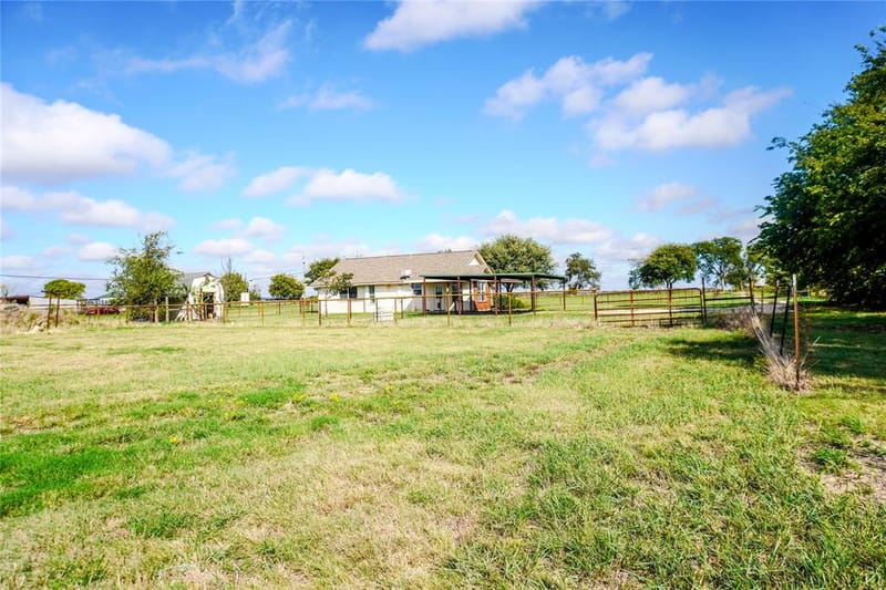 10720 Expedition Drive, Godley TX 76044 - Photo 7