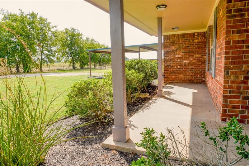 10720 Expedition Drive, Godley TX 76044 - Photo 10