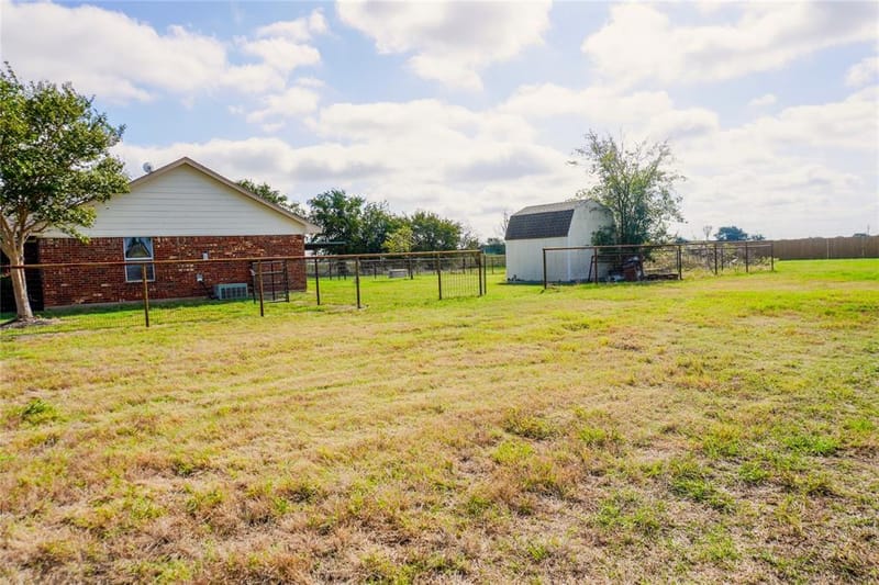 10720 Expedition Drive, Godley TX 76044 - Photo 31