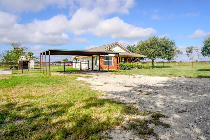 10720 Expedition Drive, Godley TX 76044 - Photo 8