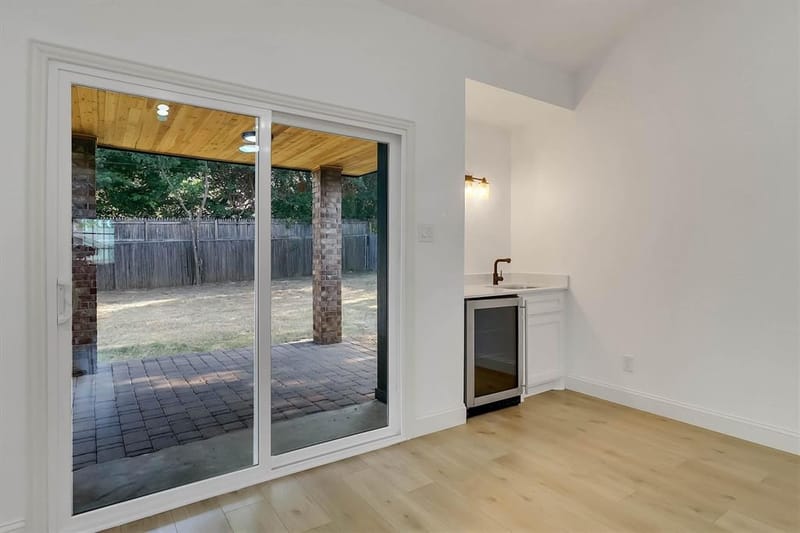 1913 Sandra Kay Lane, Arlington TX 76015 - Photo 6