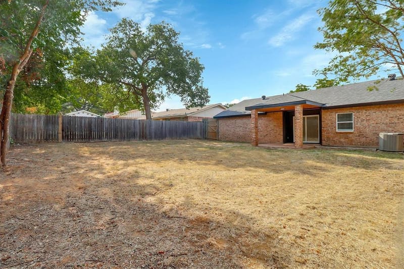 1913 Sandra Kay Lane, Arlington TX 76015 - Photo 30