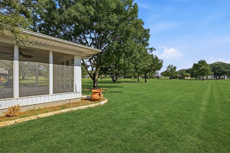 718 Kiowa Drive W, Lake Kiowa TX 76240 - Photo 39
