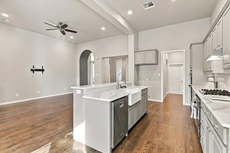304 Thistle Ridge, Denton TX 76210 - Photo 8
