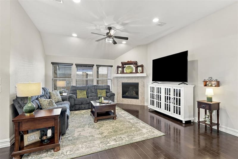 525 Yellowstone Drive, Celina TX 75009 - Photo 6