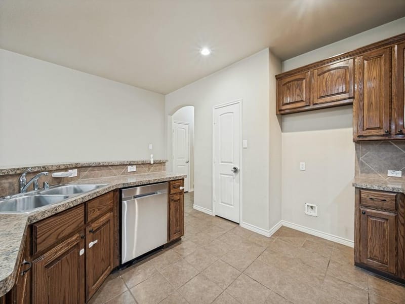 1513 Enchanted Rock Trail, McKinney TX 75072 - Photo 7