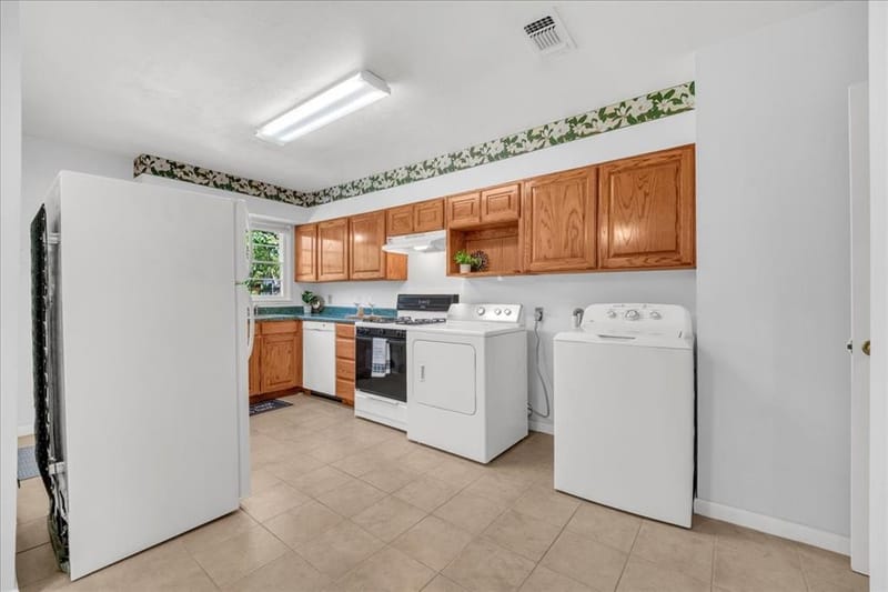 7812 Ewing Avenue, Fort Worth TX 76116 - Photo 9