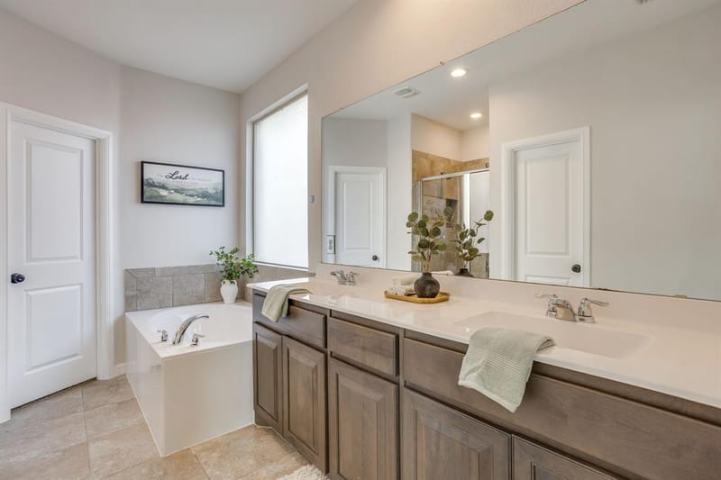 1203 Tiburon Trail, Cleburne TX 76033 - Photo 19