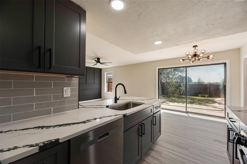 1700 Hartford Drive, Carrollton TX 75007