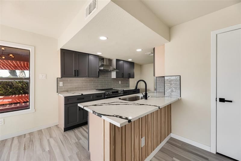1700 Hartford Drive, Carrollton TX 75007 - Photo 8