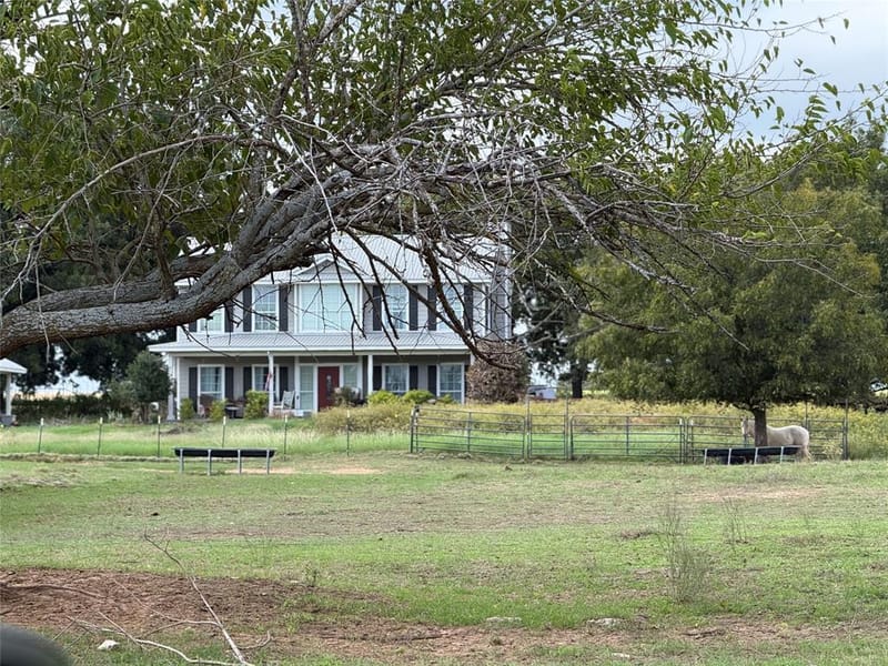 680 County Road 4191, Decatur TX 76234 - Photo 3