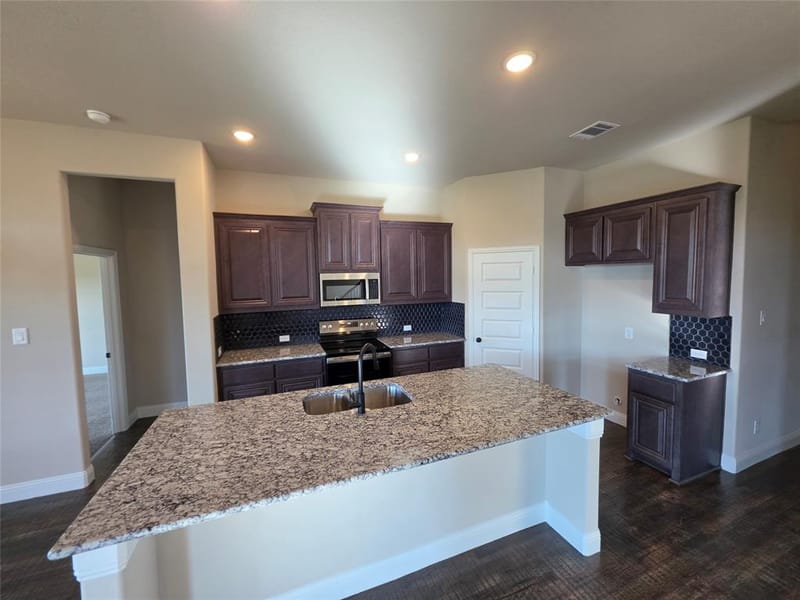 247 Redwood Circle, Trenton TX 75490 - Photo 12