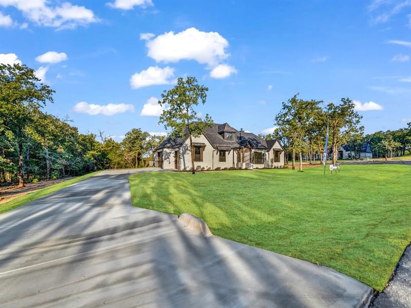2021 Forest Bridge Drive, Azle TX 76020 - Photo 7