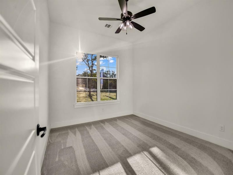 2021 Forest Bridge Drive, Azle TX 76020 - Photo 33