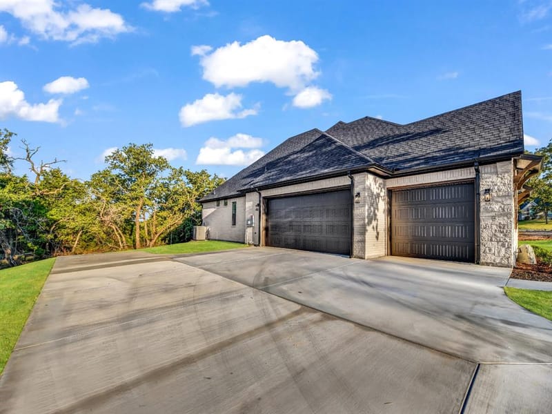 2021 Forest Bridge Drive, Azle TX 76020 - Photo 8
