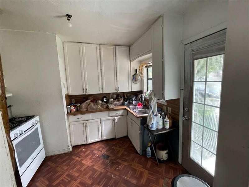 1115 Pine Street, Grand Prairie TX 75050 - Photo 12