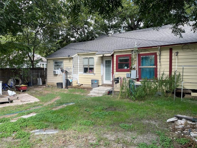 1115 Pine Street, Grand Prairie TX 75050 - Photo 15