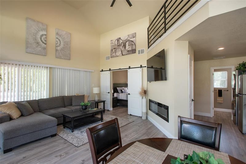 6120 Payne Road, Log Cabin TX 75148