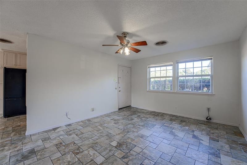 2906 Windmill Lane, Farmers Branch TX 75234 - Photo 9