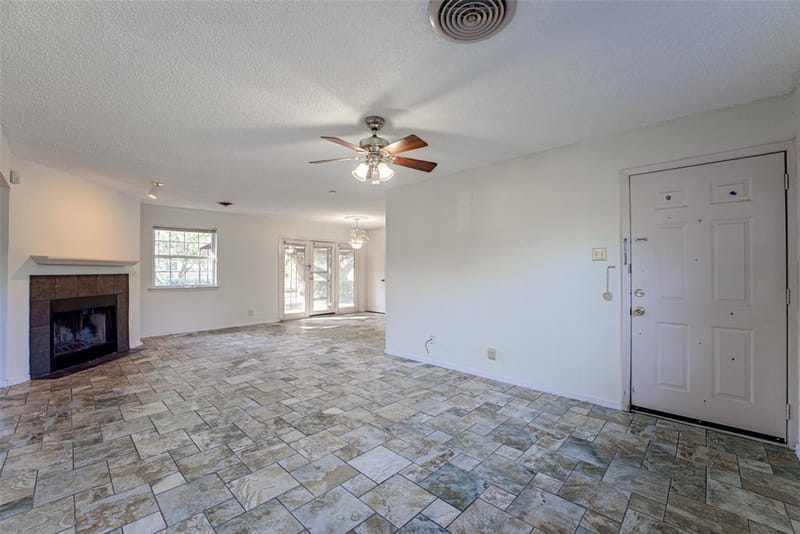 2906 Windmill Lane, Farmers Branch TX 75234 - Photo 10