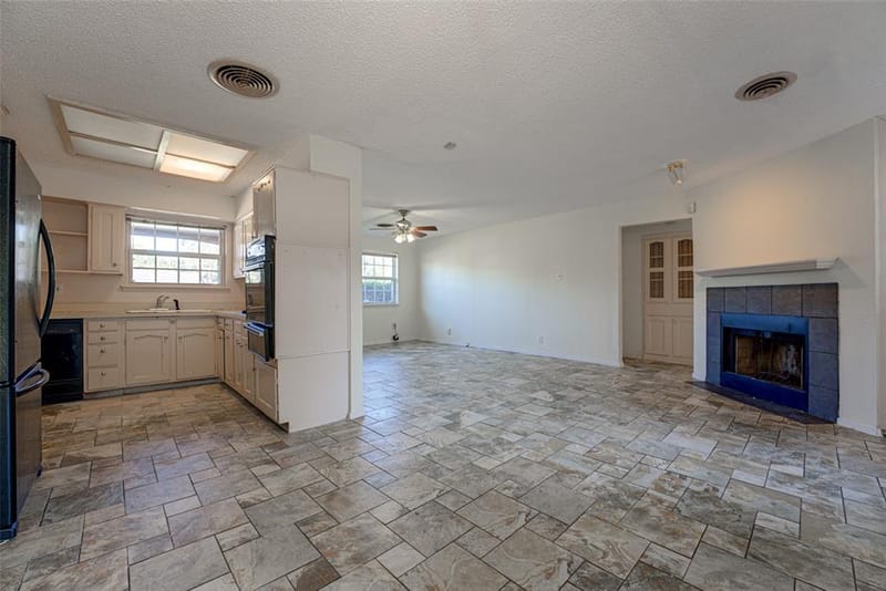 2906 Windmill Lane, Farmers Branch TX 75234 - Photo 14