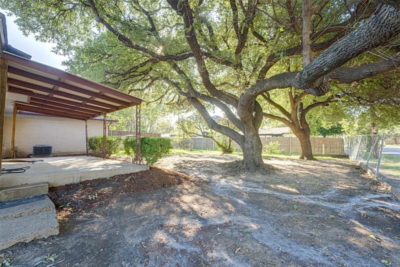 2906 Windmill Lane, Farmers Branch TX 75234 - Photo 18
