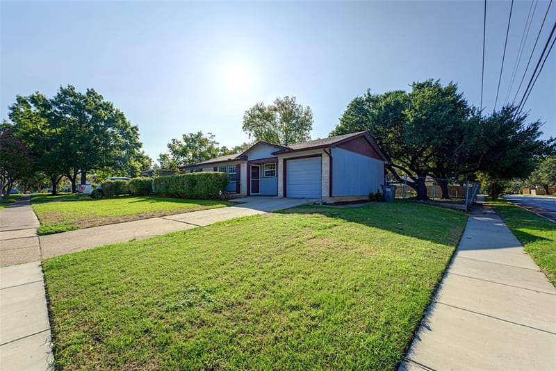 2906 Windmill Lane, Farmers Branch TX 75234 - Photo 21