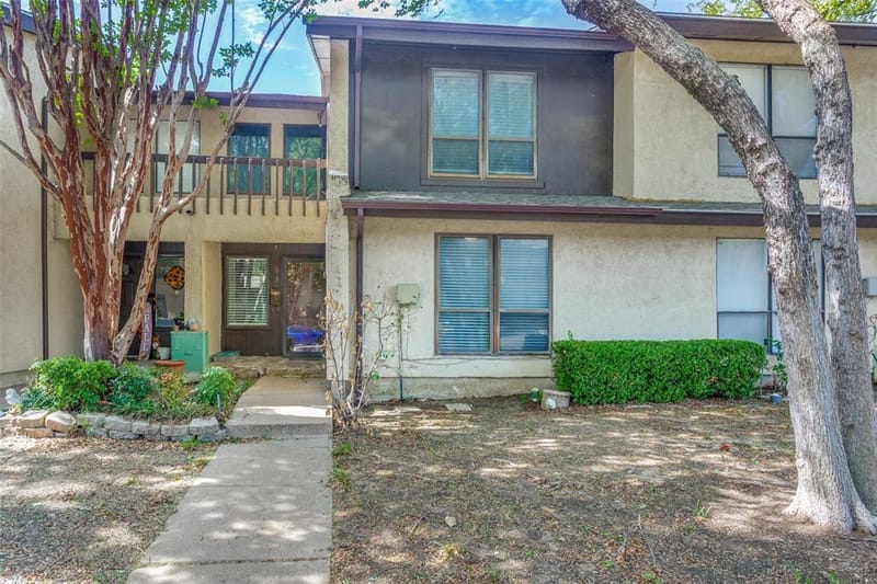 531 Campana Court, Irving TX 75061 - Photo 2