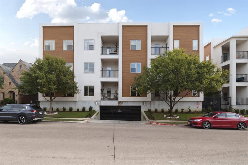 5718 Mccommas Boulevard # 302, Dallas TX 75206