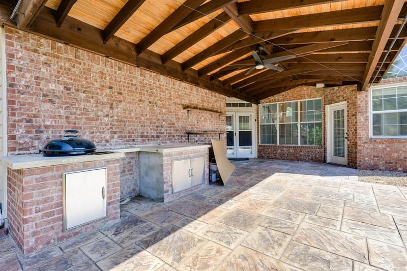 321 Andre Drive, Irving TX 75063 - Photo 34
