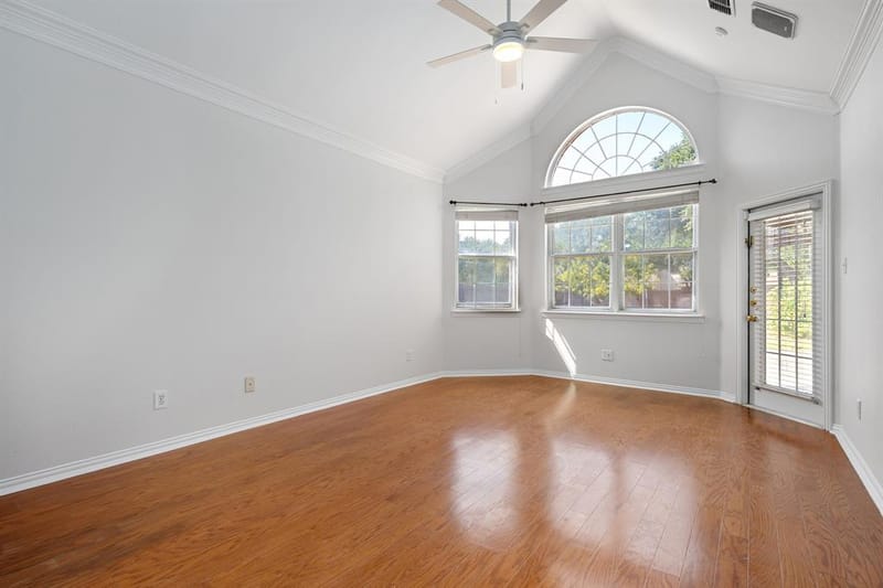 321 Andre Drive, Irving TX 75063 - Photo 18