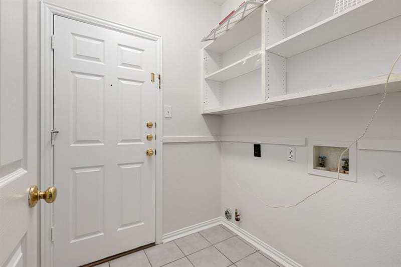 321 Andre Drive, Irving TX 75063 - Photo 31
