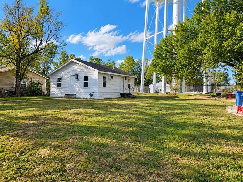 1301 E Grove Street, Kaufman TX 75142 - Photo 7