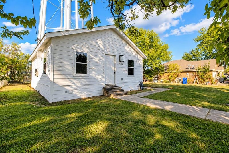 1301 E Grove Street, Kaufman TX 75142 - Photo 3
