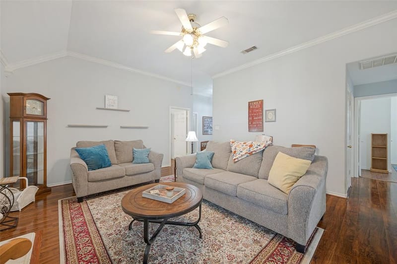 616 N Cherry Street, Aubrey TX 76227 - Photo 4
