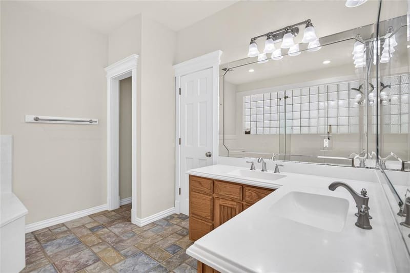 3241 Howard Road, Waxahachie TX 75165 - Photo 13