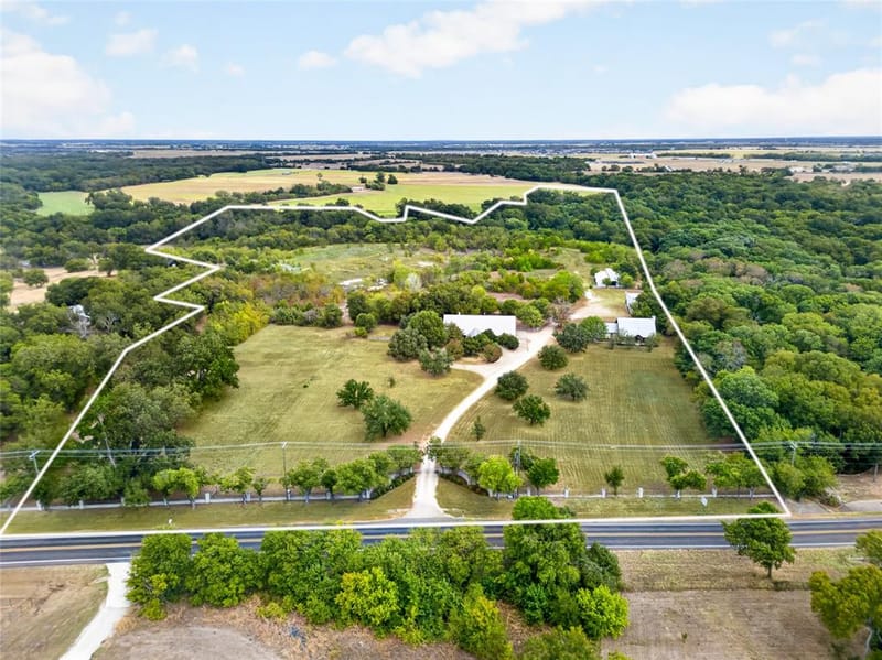 3241 Howard Road, Waxahachie TX 75165