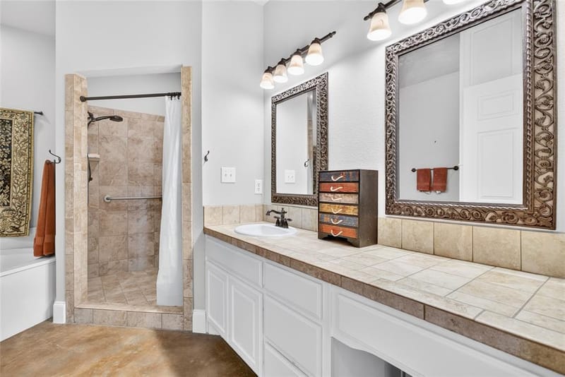 3241 Howard Road, Waxahachie TX 75165 - Photo 33