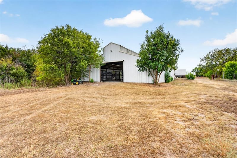3241 Howard Road, Waxahachie TX 75165 - Photo 37