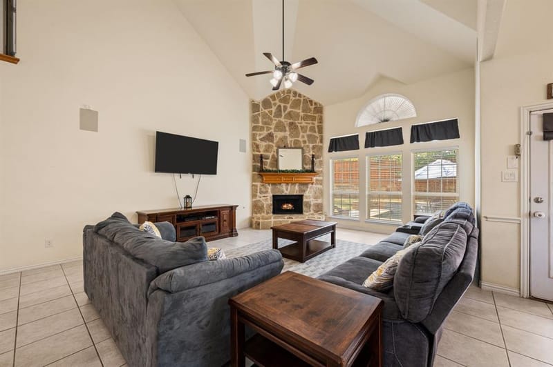 209 Chateau Avenue, Kennedale TX 76060 - Photo 8