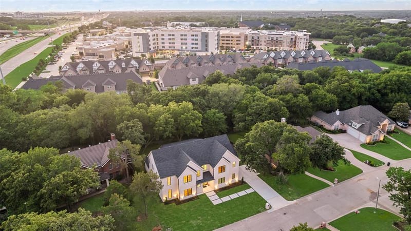 10 Brook Hollow Lane, Trophy Club TX 76262 - Photo 4
