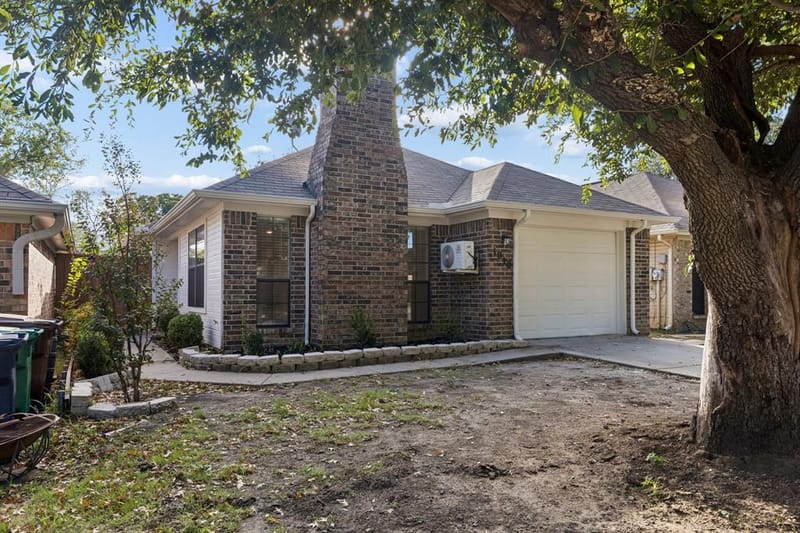 1010 Bull Run, Denton TX 76209 - Photo 2