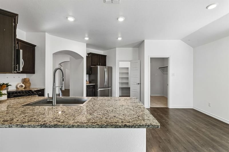 492 Declaration Way, Fate TX 75189 - Photo 10