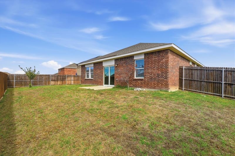 304 Sabine River Road, Glenn Heights TX 75154 - Photo 27