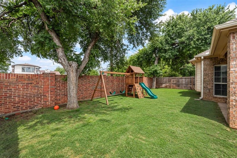 1404 Ashby Drive, Lewisville TX 75067 - Photo 33