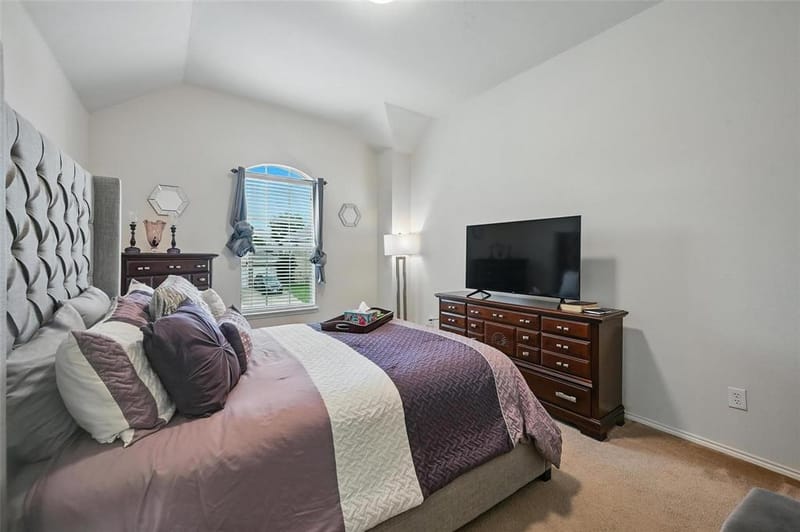 421 Roundrock Lane, Fort Worth TX 76140 - Photo 26