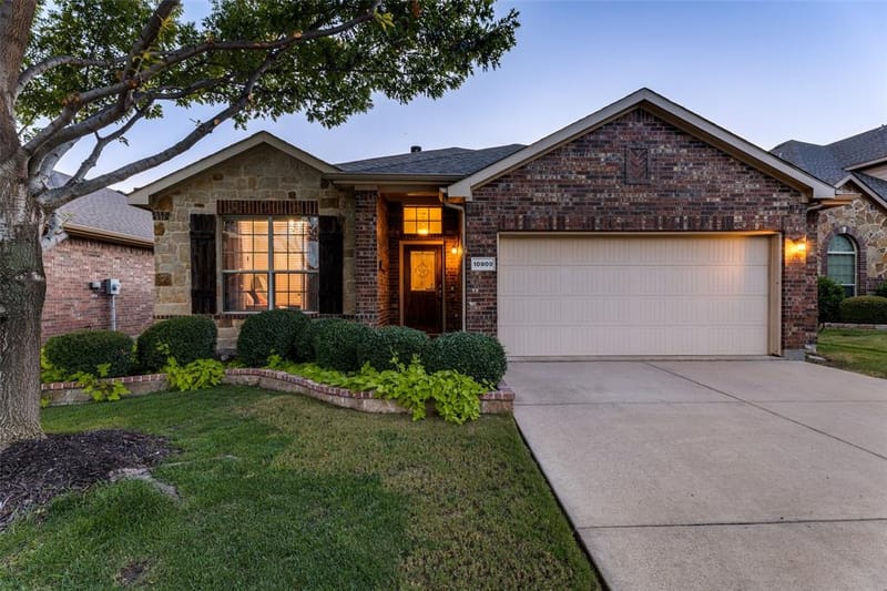 10909 Hawks Landing Road, Fort Worth TX 76052 - Photo 2
