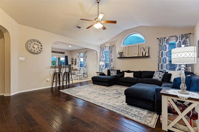 10909 Hawks Landing Road, Fort Worth TX 76052 - Photo 7